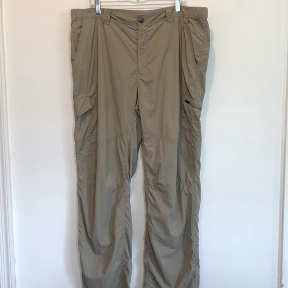 Columbia Omni-Shade Nylon Cargo Hiking Pants 42/32 - Picture 1 of 6